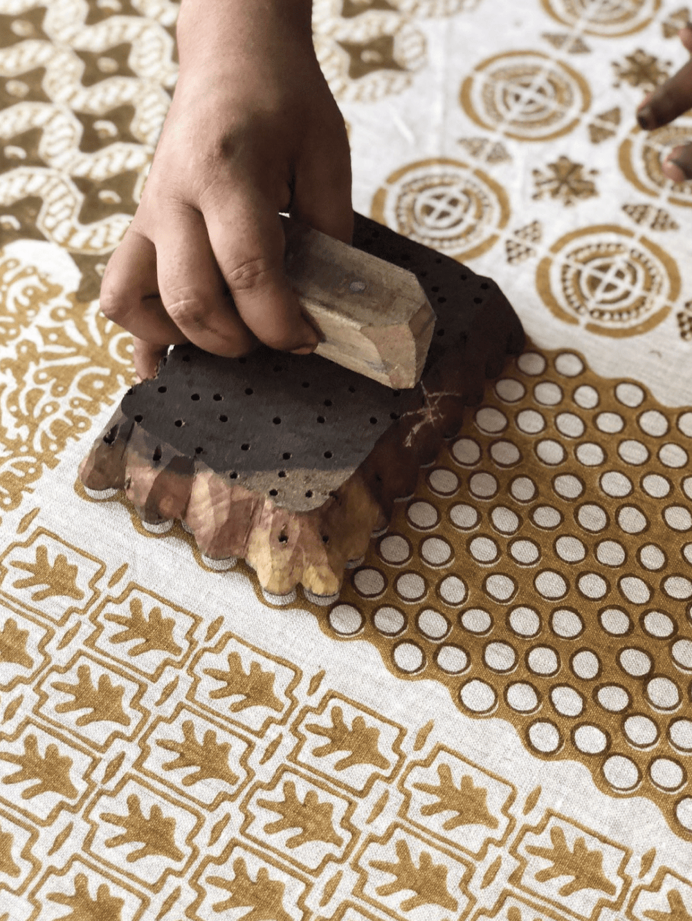 Tindari Shell Quilt in - Quilts - Walter G Australia