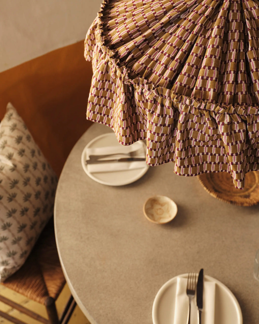 Rumi Moonflower linen