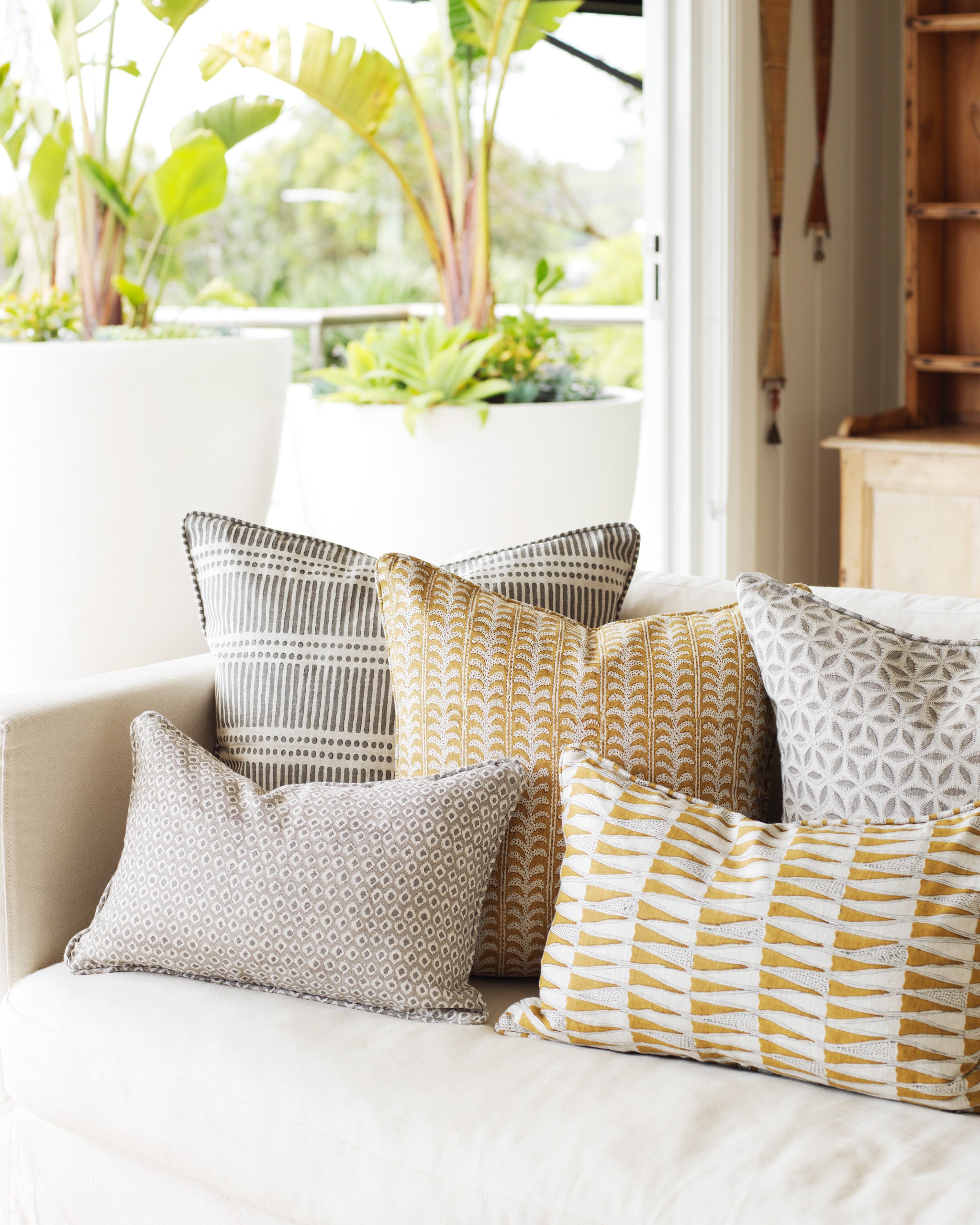 Luxor Saffron Linen Pillowcase 50x50cm | Walter G