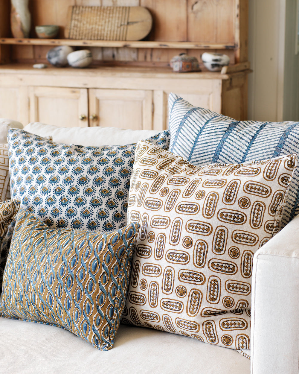 Lyon Tobacco Pillowcase