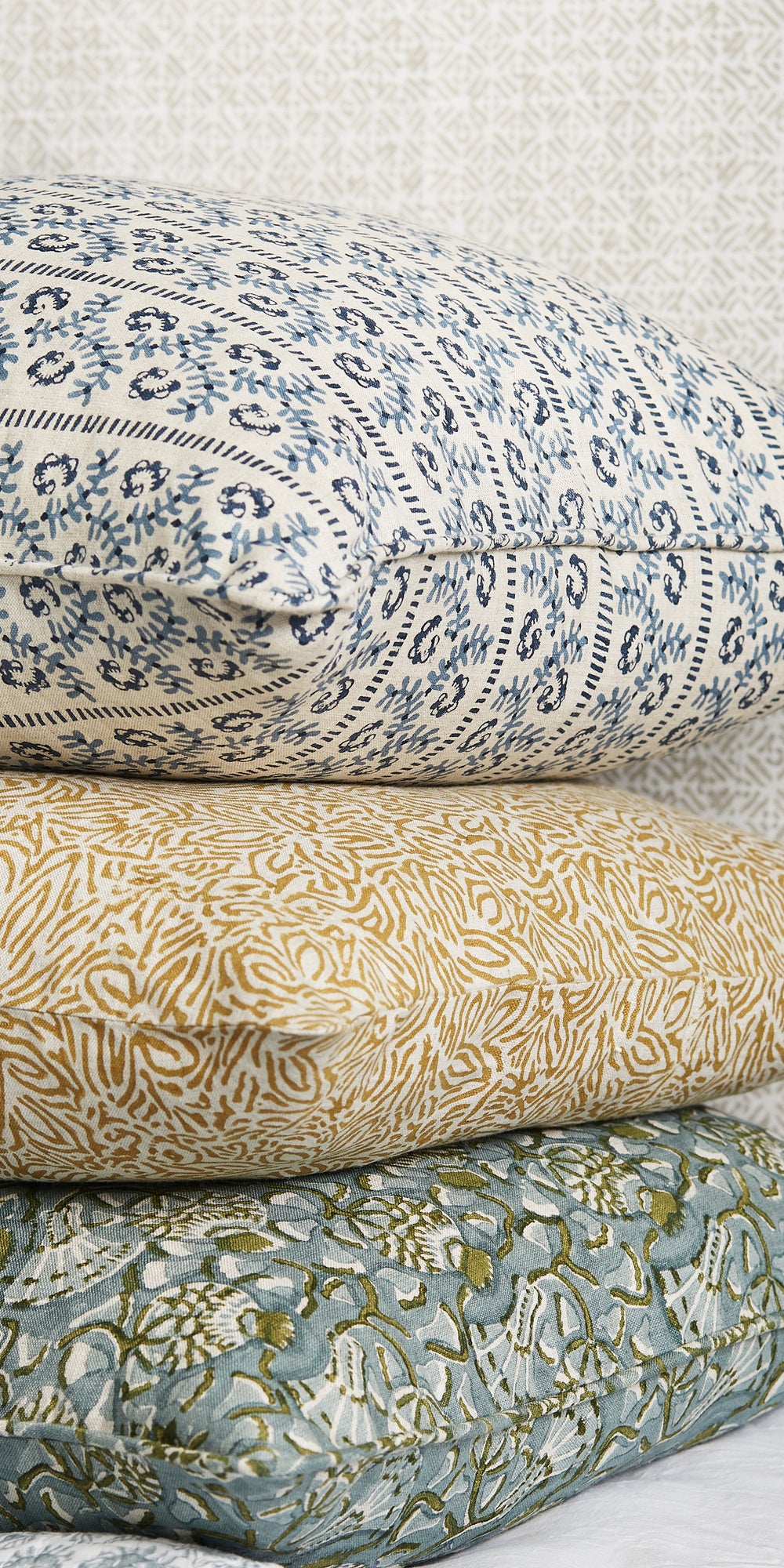 Iznik Celadon Moss Pillowcase