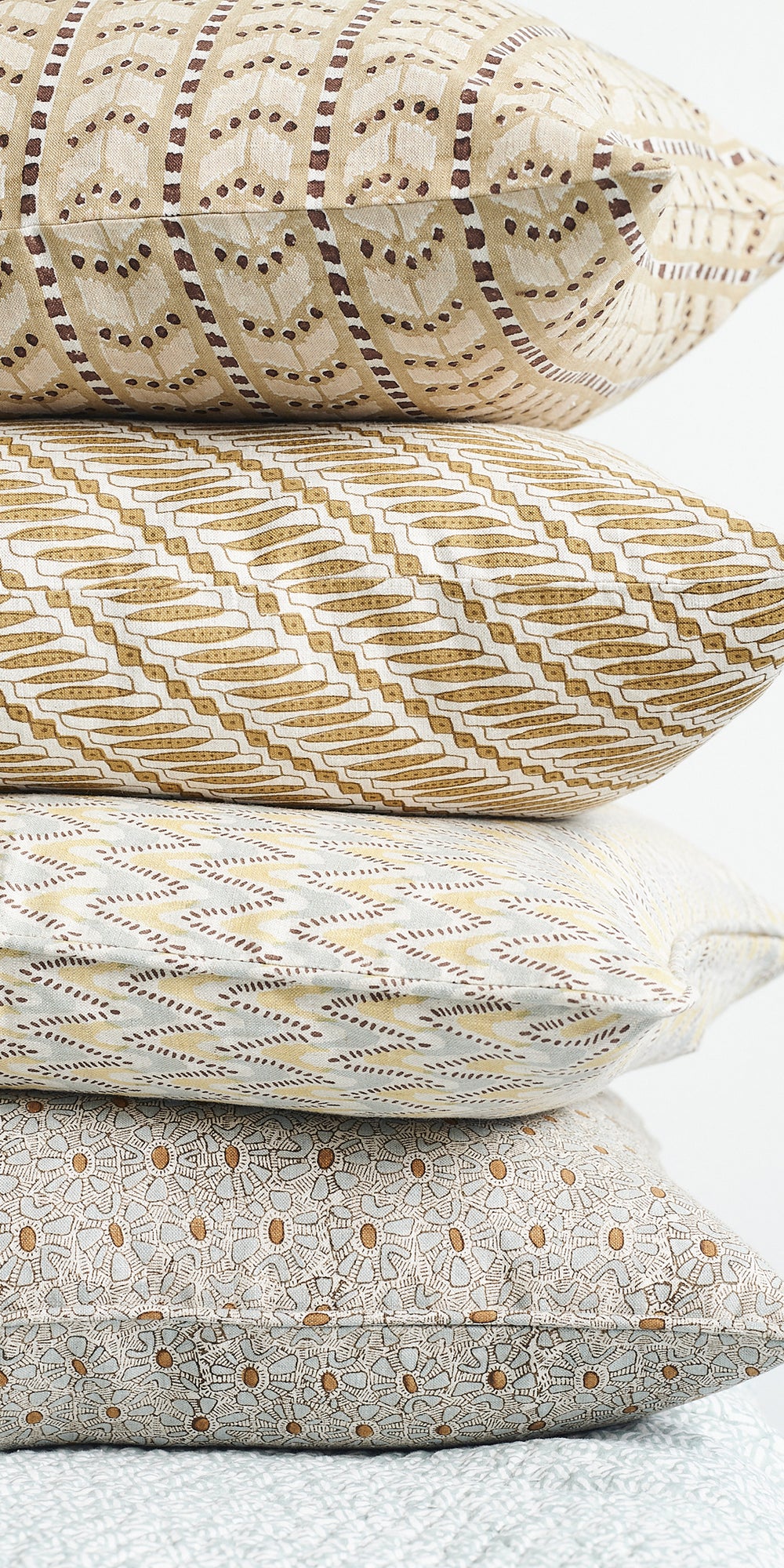 Hakone Mimosa Pillowcase