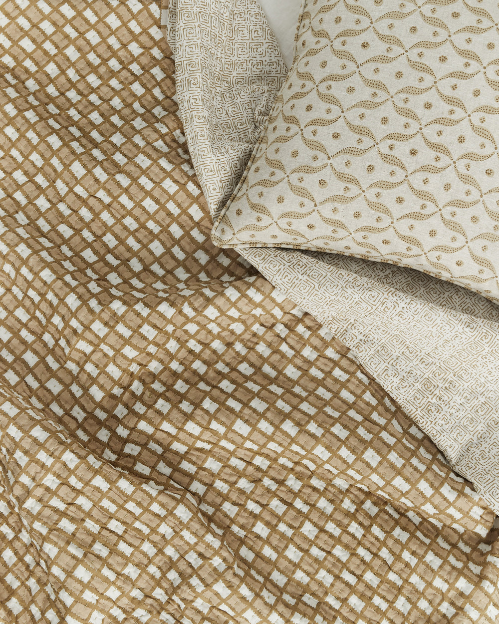 Tindari Shell Quilt in - Quilts - Walter G Australia
