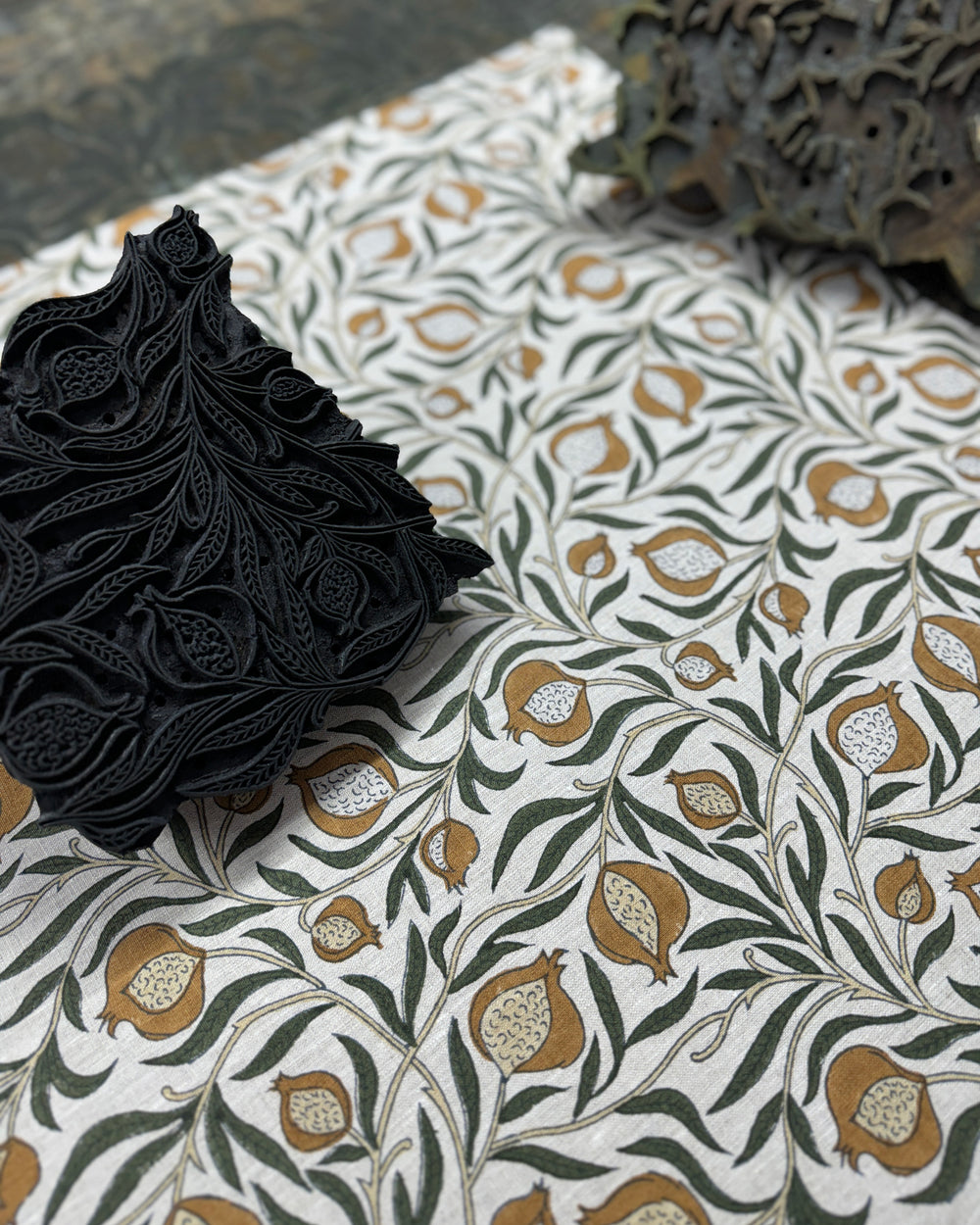 Medusa Overland linen