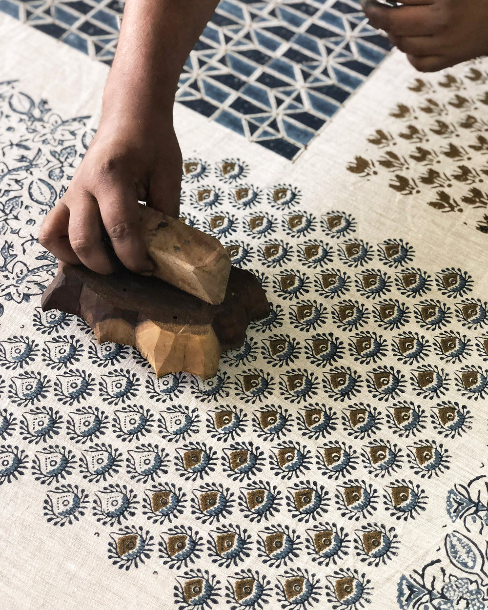 Lyon Tobacco Pillowcase