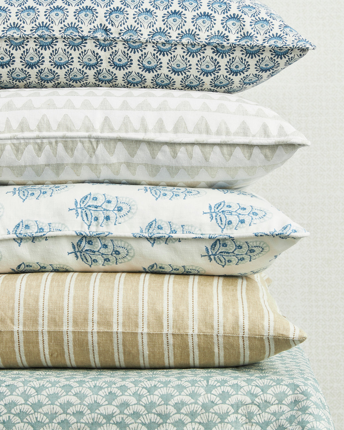 Pyramids Chalk Pillowcase