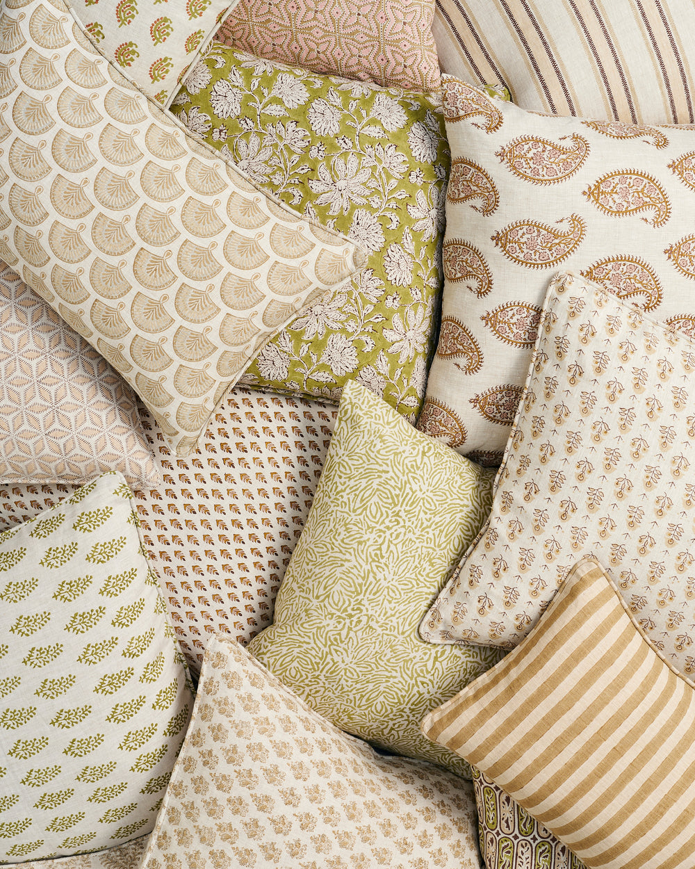 Lucknow Moss Pillowcase