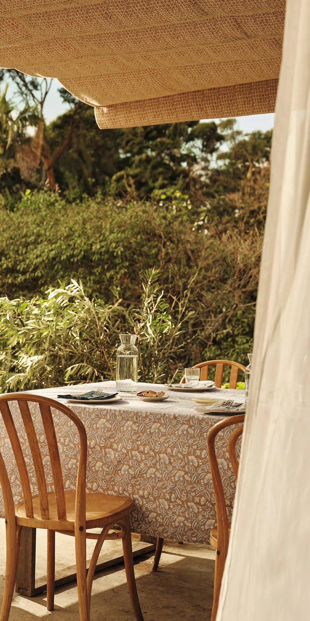 Antibes Atlas Tablecloth