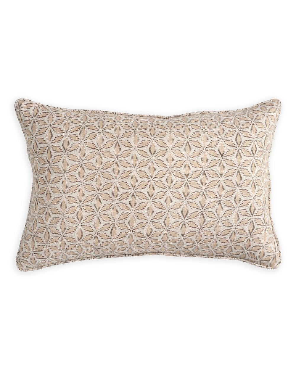 Hanami Shell Pillow