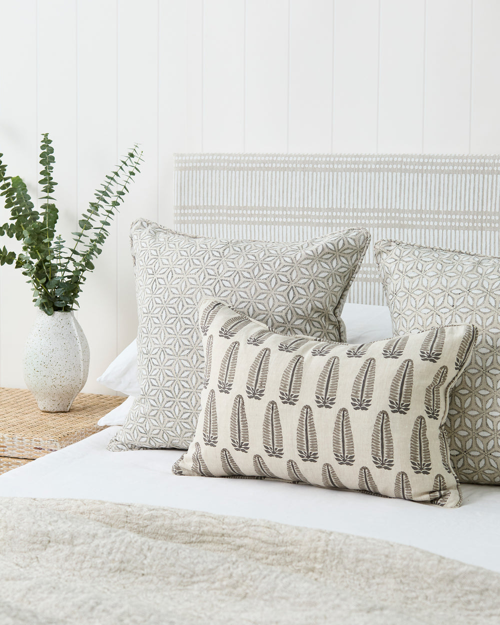 Hanami Chalk Pillowcase